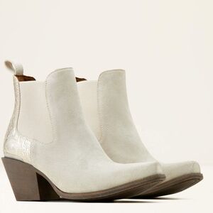 Ariat Light Cream Ankle Booties